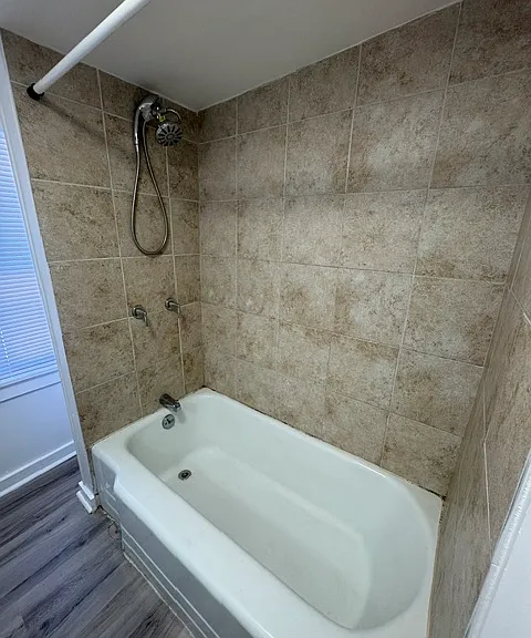 306 Walnut St — Photo 26