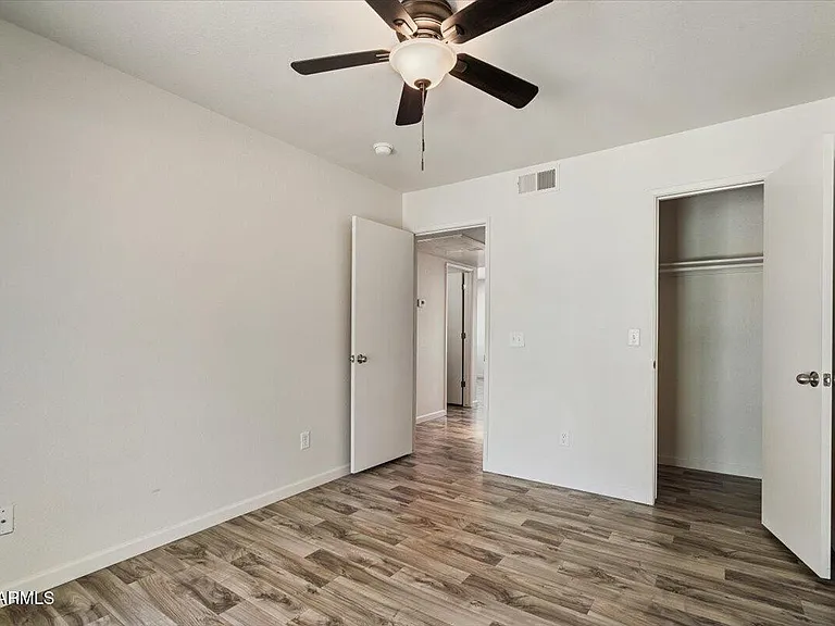 1346 E Mountain View Rd #208 — Photo 27