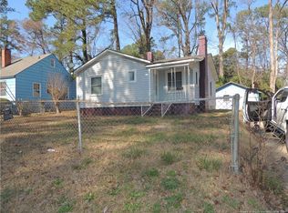207 Brookwood Ave, Fayetteville, NC 28301