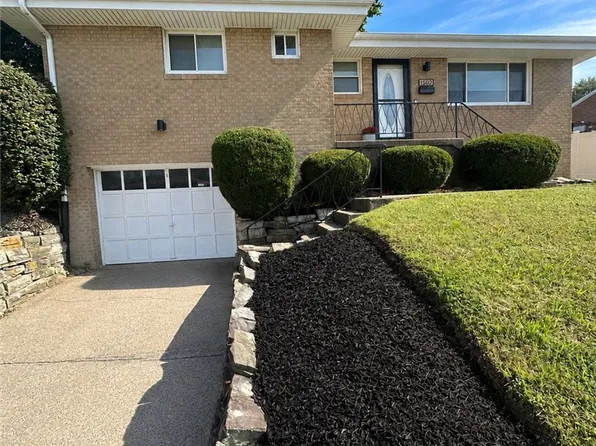 1502 Whitewood Dr, Pittsburgh, PA 15220