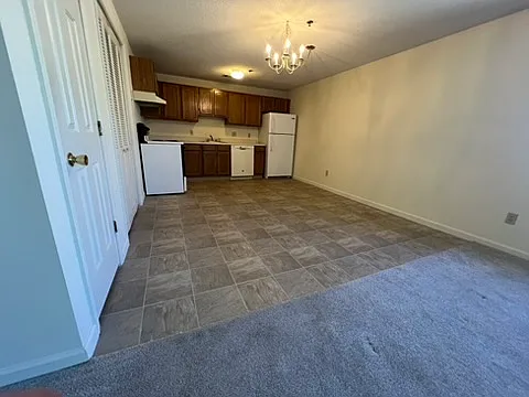 46 S Cherry St #427 — Photo 3