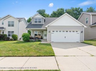 2520 Winterberry St, Holt, MI 48842