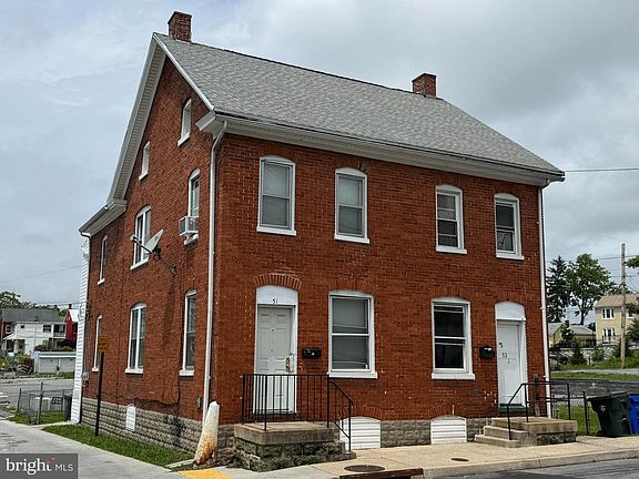 3rd image of 51 N Cannon Ave