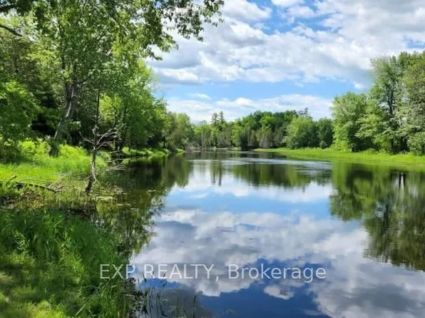 0 Iron Mine Rd, Lanark Highlands, ON K0G 1K0