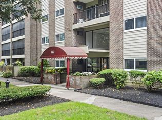 66 Main St APT 23A, Stoneham, MA 02180