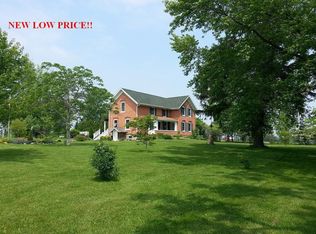 N4207 Maple Rd, Juneau, WI 53039