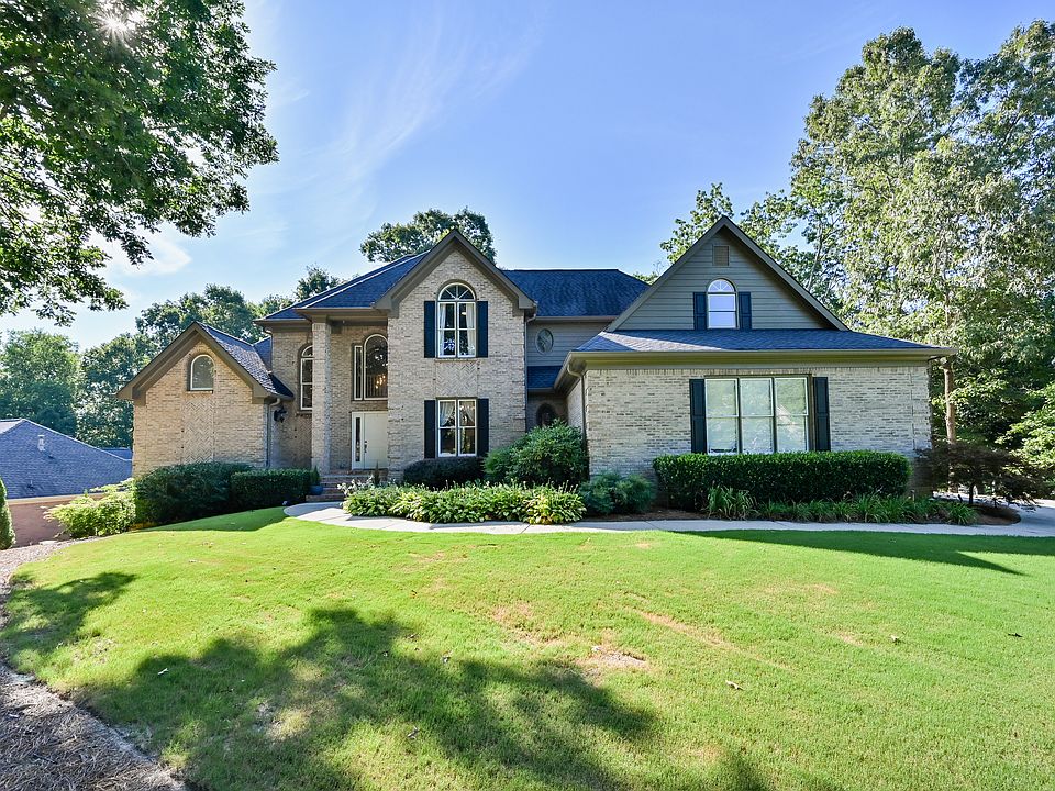 1st image of 4624 Royal Lakes Dr
