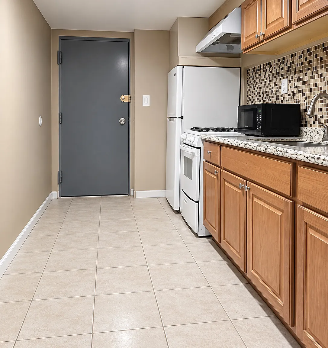 2 bed, $2,000 — Photo 2