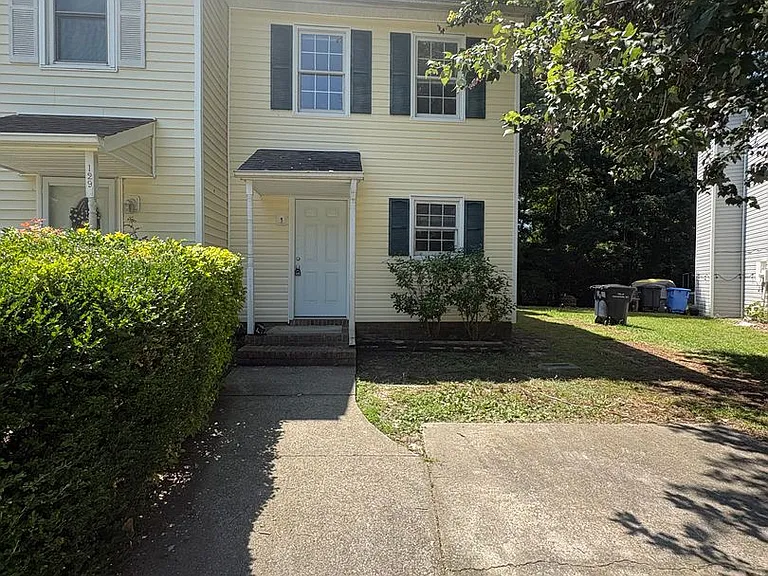 131 Greenford Pl — Photo 1