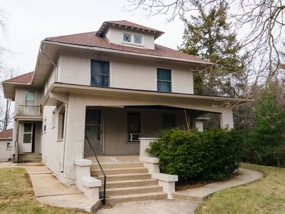 408 E Chicago St, Elgin, IL, 60120