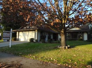 7021 Seasons Dr, Elk Grove, CA 95758