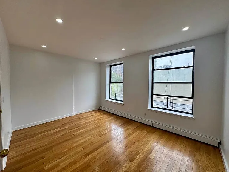 438 Lenox Ave #3 — Photo 10