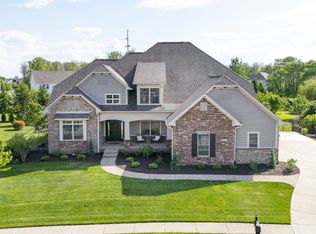 11521 Willow Bend Dr, Zionsville, IN 46077