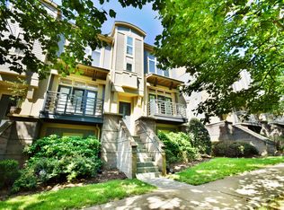 919 Garden District Dr, Charlotte, NC 28202