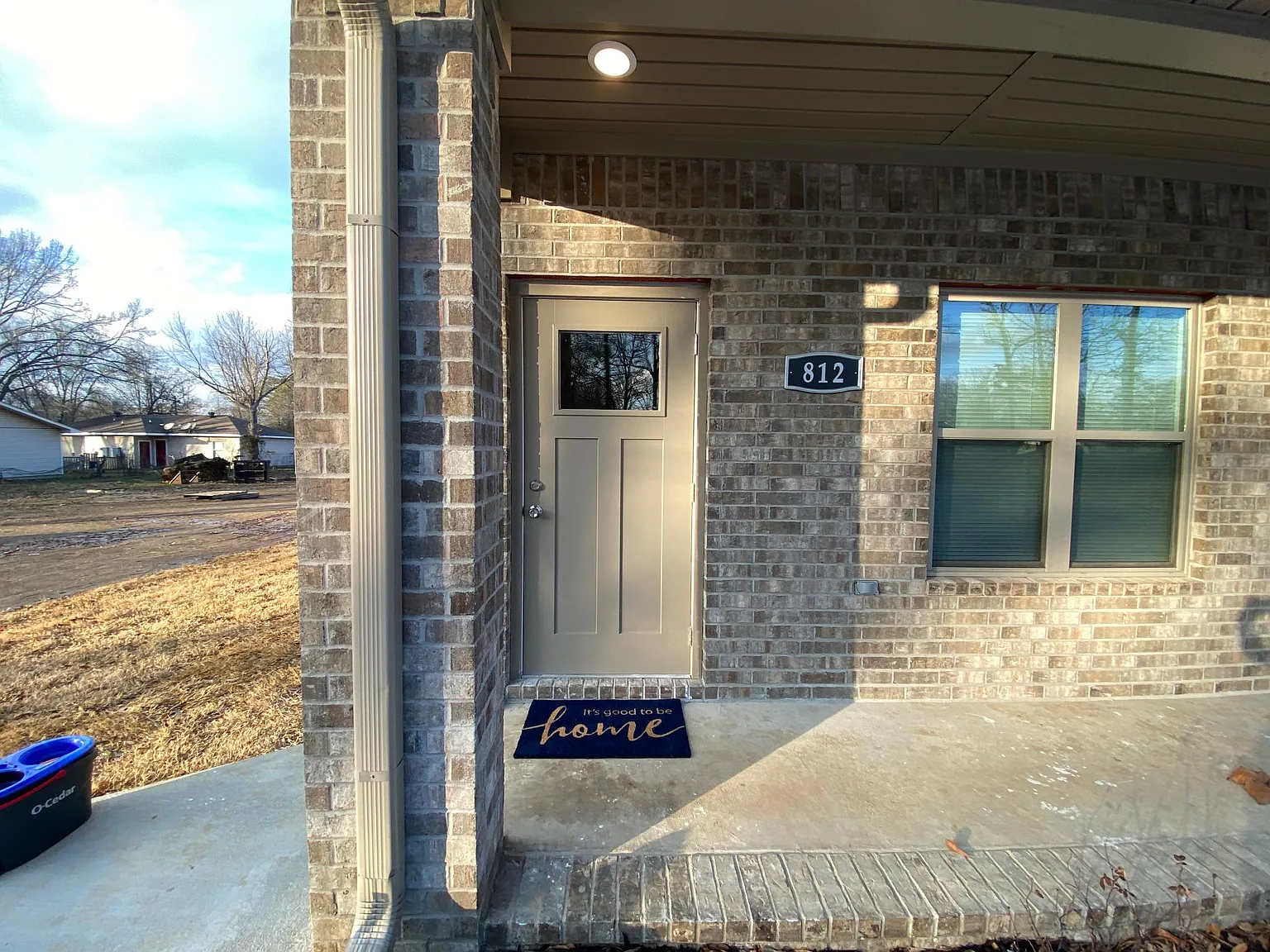 3 bed, 1400 sqft, $1,500 — Photo 2