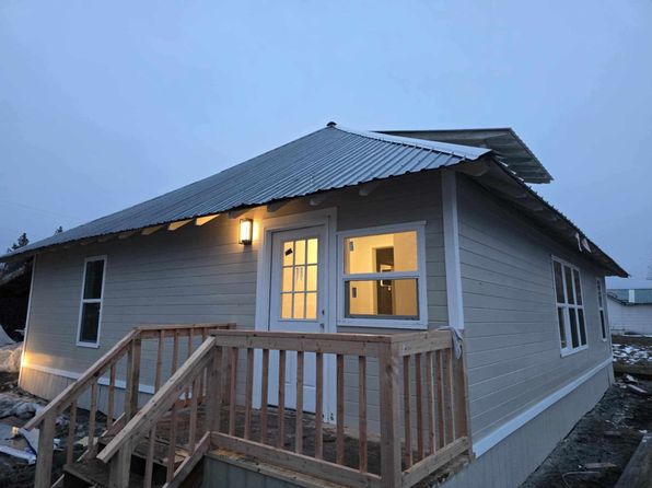 117 N 5th St, Cusick, WA 99119
