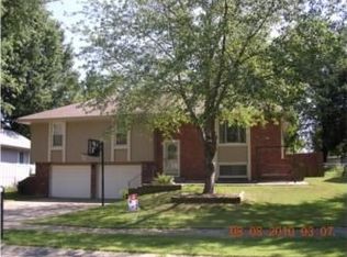 2309 NE 72nd Ter, Gladstone, MO 64118