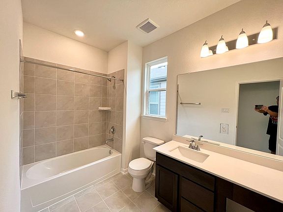 5th image of 2834 Palamas Ln