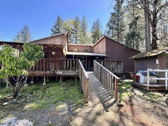 2nd image of 540 Post Mountain Rd