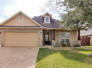 3910 Latinne Ln, College Station, TX 77845