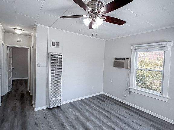 5th image of 1559 N Hill Ave #32-23