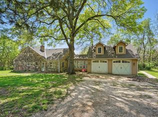 1548 NE Woods Chapel Rd, Lees Summit, MO 64064