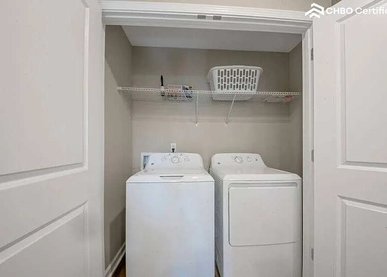 616 Lafayette Rd — Photo 25