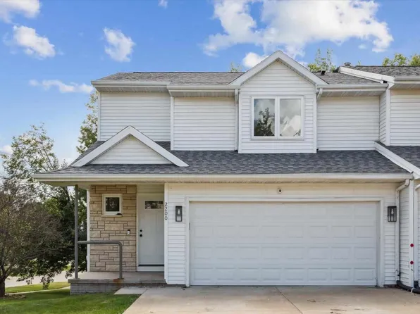 2200 11th St, Coralville, IA 52241