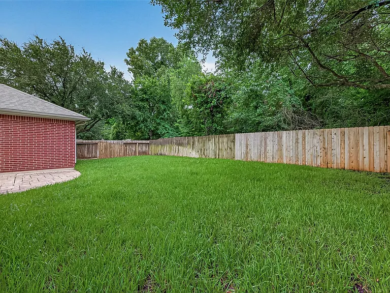 14531 Chestnut Falls Dr — Photo 41