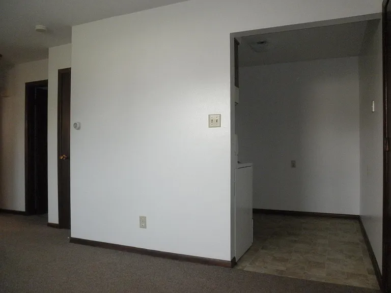 4837 NW 62nd Ave #OAK — Photo 6