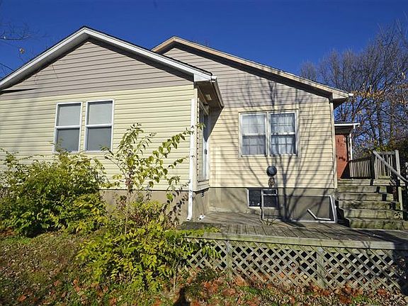 5th image of 1404 Thames Dr