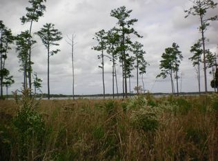 56 Windjammer Ln W, Merritt, NC 28556