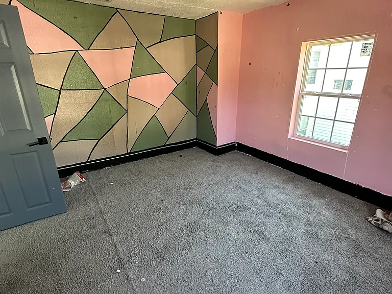 310 Pinner St — Photo 36