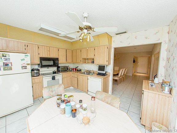 5th image of 5348 Viburnum Cir #5348