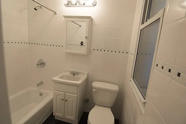 Rented by Citi Habitats | media 15