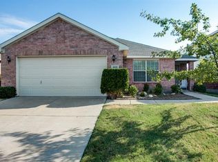 4020 Red Rock Dr, Heartland, TX 75126