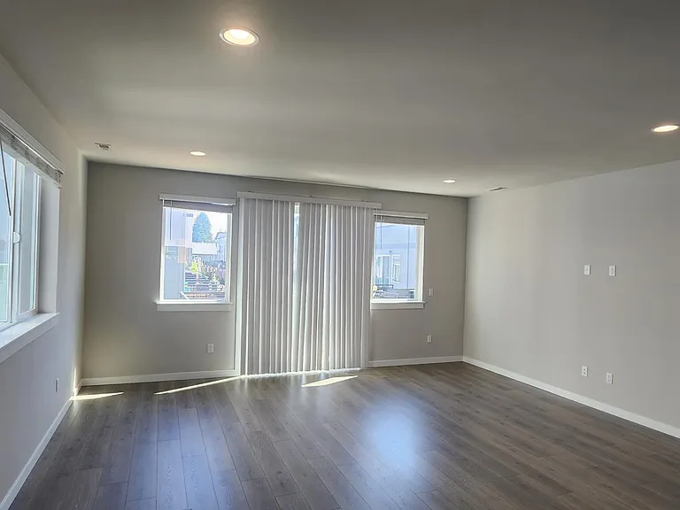 19325 35th Dr SE #A — Photo 5