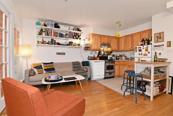 Rented by J Misrahi Realty Corp | media 8