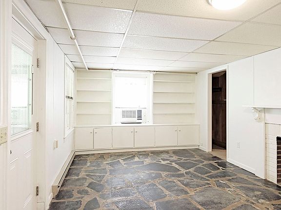 3rd image of 2704 Eton Rd #B