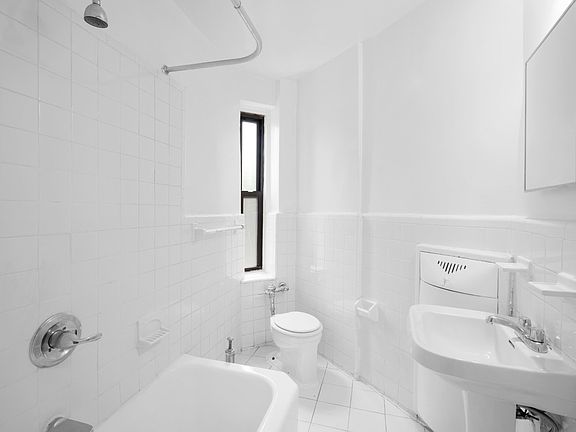5th image of 62 Leroy St APT 1F