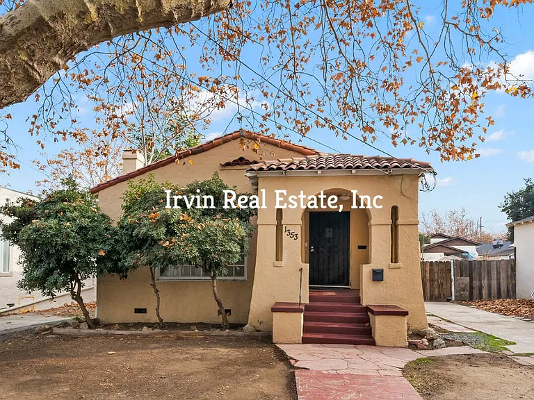 1353 Pine St — Photo 1