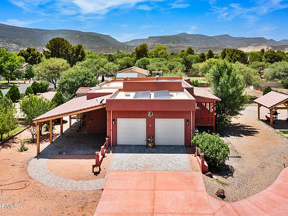 4th image of 2050 S HILLCREST Drive