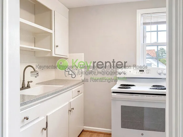 7738 Castleton Pl #3 — Photo 4