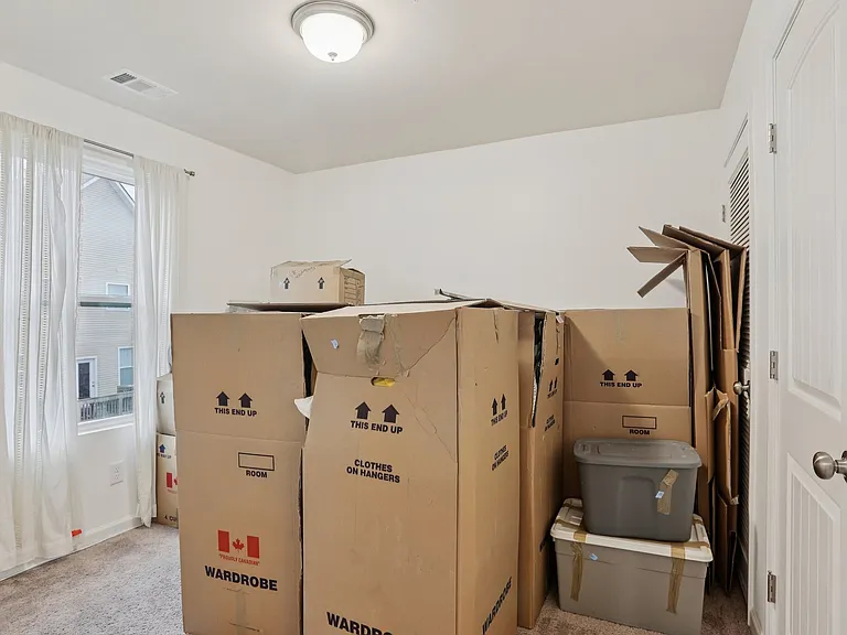 207 Mount Royal Ct — Photo 36
