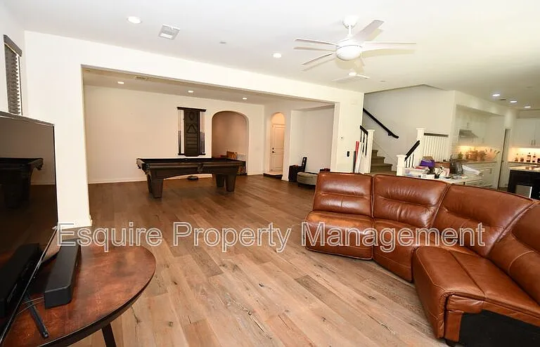 505 Elm Cottage Ct — Photo 8