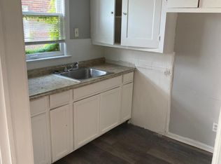 6106 Cadieux Rd, Detroit, MI 48224