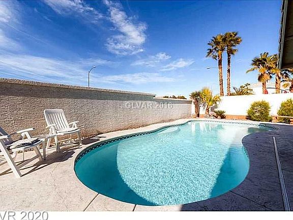 4th image of 7998 Gorgas Ct
