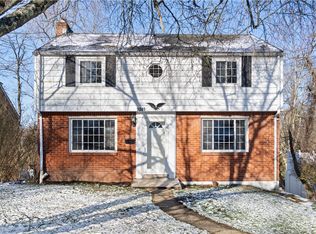 3245 Hebron Dr, Pittsburgh, PA 15235