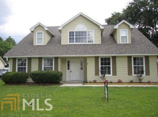106 Old Pond Dr W, Kingsland, GA 31548