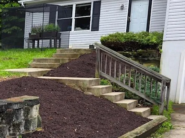 641 Benjamin Ct, State College, PA 16803